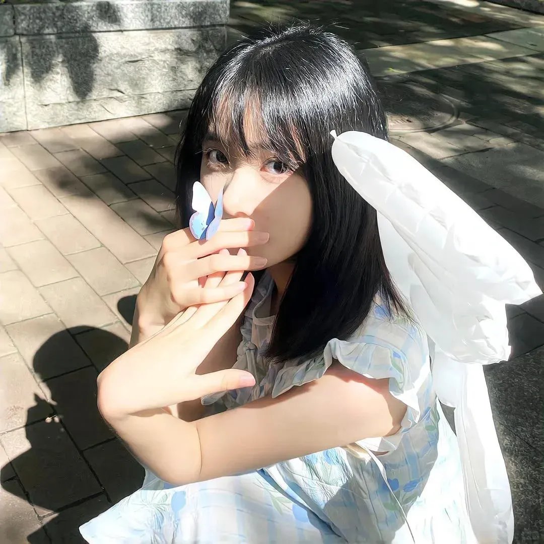 三个扑火的少年